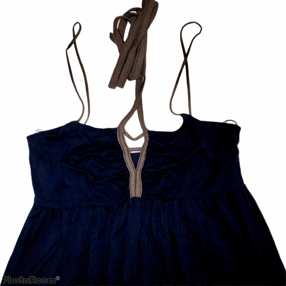 silence + noise Juniors Flowy Halter Above the Knee Summer Dress 331 - Picture 2 of 4